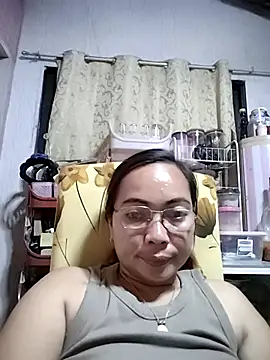 asianwet4u online show from March 13, 2:01 pm