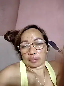 asianwet4u online show from November 26, 4:46 am