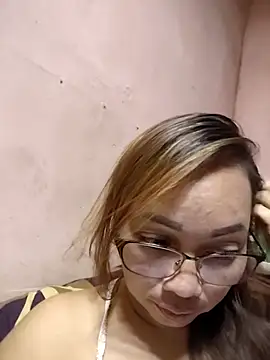 asianwet4u online show from February 14, 5:04 am