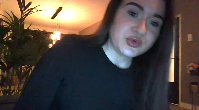 Snapshot of avajade chatting on February 19, 7:05 pm avajade online show from February 19, 7:05 pm