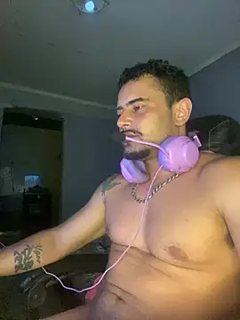 Fadinha-e-Raro online show from February 28, 3:37 am