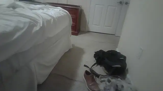 Snapshot of chubbydilf1988notgayorbi chatting on December 18, 10:49 pm chubbydilf1988notgayorbi online show from December 18, 10:49 pm