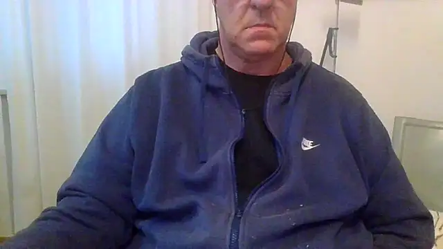 ANONIMO7735 online show from November 3, 5:42 am