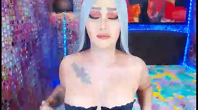 Snapshot of KylieMaxwellCaulfield_TS chatting on February 22, 4:07 am KylieMaxwellCaulfield TS online show from February 22, 4:07 am