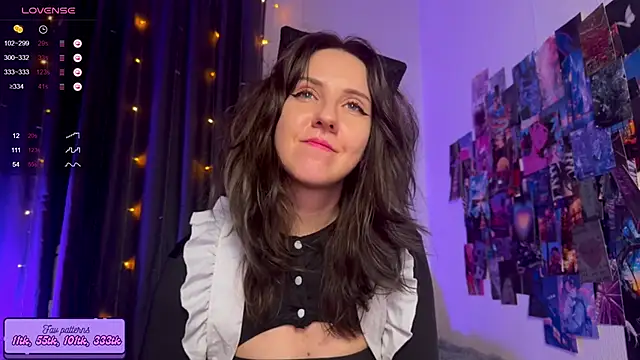 Snapshot of HotaruTomo chatting on October 26, 7:42 pm HotaruTomo online show from October 26, 7:42 pm