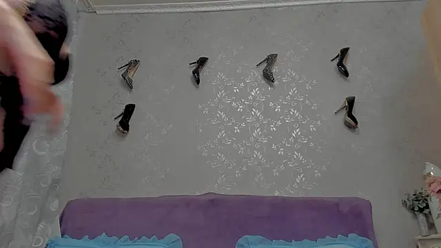 Snapshot of emilianna666 chatting on January 8, 1:09 pm emilianna666 online show from January 8, 1:09 pm