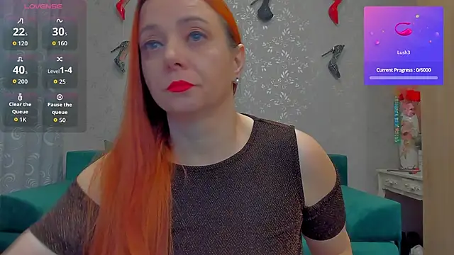 Snapshot of emilianna666 chatting on October 10, 8:46 am emilianna666 online show from October 10, 8:46 am