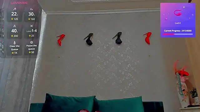 Snapshot of emilianna666 chatting on October 20, 7:20 am emilianna666 online show from October 20, 7:20 am