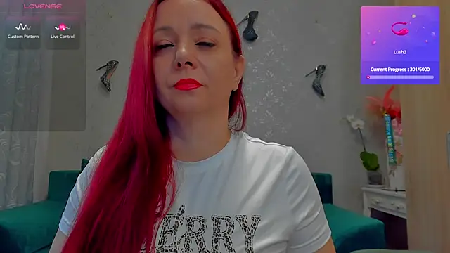 Snapshot of emilianna666 chatting on November 4, 12:37 pm emilianna666 online show from November 4, 12:37 pm