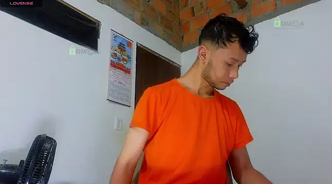 Snapshot of big_cock_mathew chatting on March 16, 6:23 pm big cock mathew online show from March 16, 6:23 pm