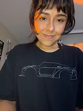 Snapshot of Evie-Luna chatting on November 24, 12:10 am Evie-Luna online show from November 24, 12:10 am