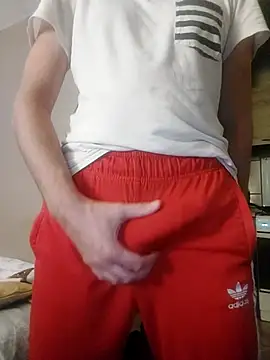 Snapshot of MlodyDres chatting on September 10, 6:30 pm MlodyDres online show from September 10, 6:30 pm