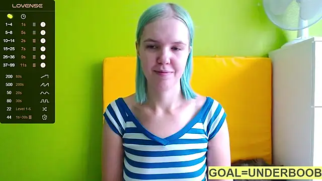 Snapshot of Ultra_Meow chatting on October 30, 11:22 am Ultra Meow online show from October 30, 11:22 am