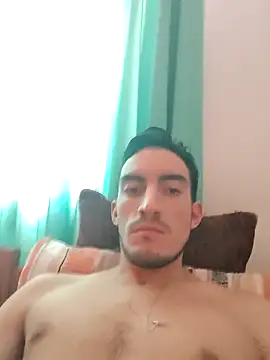 Snapshot of TommyMomentum chatting on November 30, 5:06 pm TommyMomentum online show from November 30, 5:06 pm