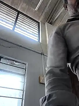 tz143143 online show from January 8, 10:39 am