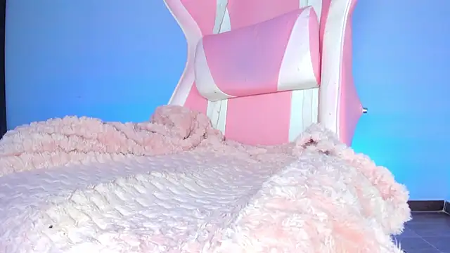 KataFerreira777 online show from February 27, 11:38 pm