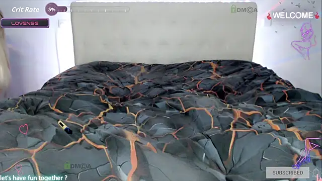 Snapshot of camsmiley chatting on October 10, 6:23 am camsmiley online show from October 10, 6:23 am