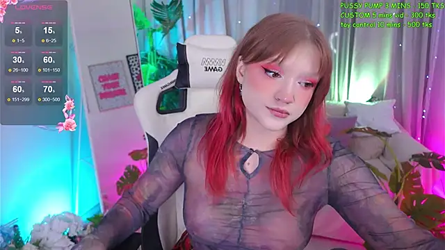 Snapshot of Crazy_Wine chatting on October 24, 10:06 pm Crazy Wine online show from October 24, 10:06 pm