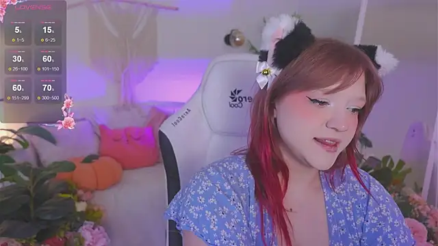 Snapshot of Crazy_Wine chatting on December 2, 10:16 pm Crazy Wine online show from December 2, 10:16 pm