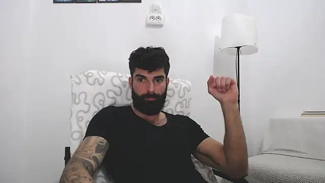 Verycutex online show from March 10, 3:20 pm