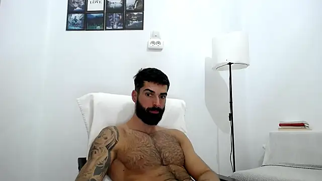 Verycutex online show from October 16, 8:15 am