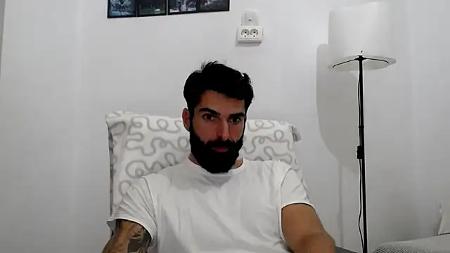 Verycutex online show from November 20, 8:14 am