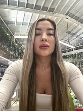 Snapshot of Alexa_seexy1 chatting on January 6, 12:25 am Alexa seexy1 online show from January 6, 12:25 am