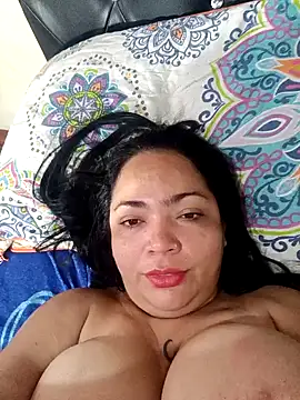 Snapshot of NIKOLE1301 chatting on January 10, 3:48 pm NIKOLE1301 online show from January 10, 3:48 pm