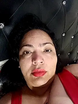 Snapshot of NIKOLE1301 chatting on January 25, 2:47 pm NIKOLE1301 online show from January 25, 2:47 pm