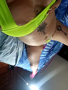 Snapshot of NIKOLE1301 chatting on January 30, 2:04 pm NIKOLE1301 online show from January 30, 2:04 pm