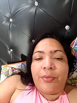 Snapshot of NIKOLE1301 chatting on February 5, 8:14 pm NIKOLE1301 online show from February 5, 8:14 pm