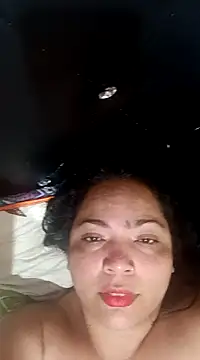Snapshot of NIKOLE1301 chatting on February 6, 9:06 pm NIKOLE1301 online show from February 6, 9:06 pm