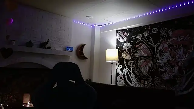 HazeyBvby online show from December 14, 4:34 am