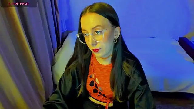 CurlySteph online show from April 12, 7:41 pm