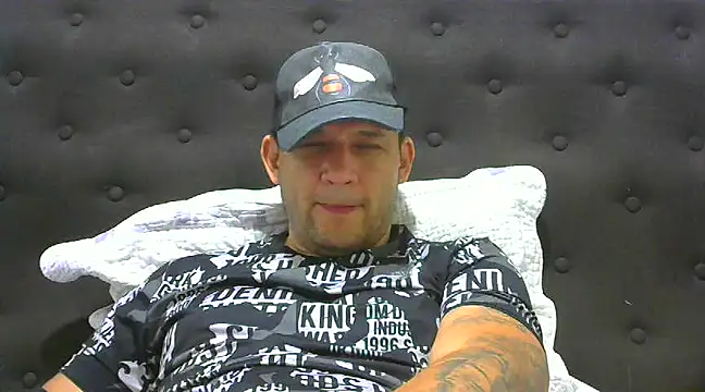 altenori112 online show from February 22, 4:29 am