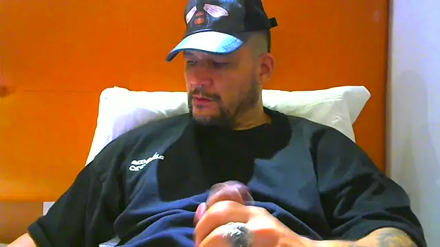 altenori112 online show from October 25, 2:08 am