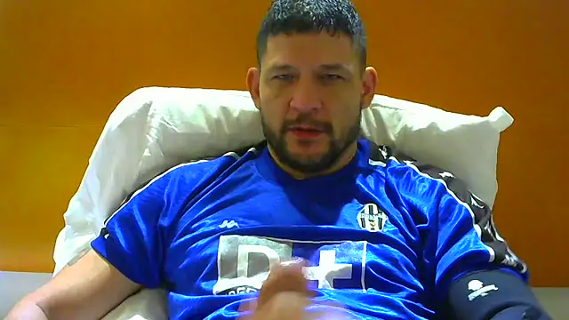 altenori112 online show from October 28, 1:58 pm