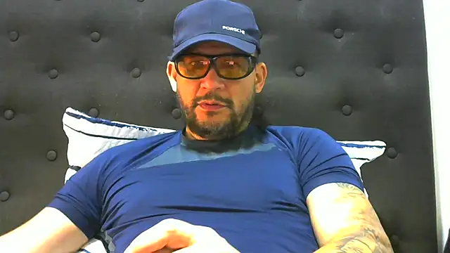 altenori112 online show from November 26, 1:01 pm