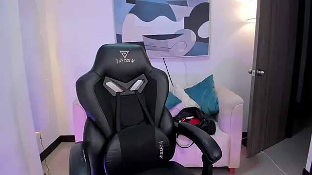 Snapshot of SaraParker_ chatting on November 27, 8:11 pm SaraParker online show from November 27, 8:11 pm