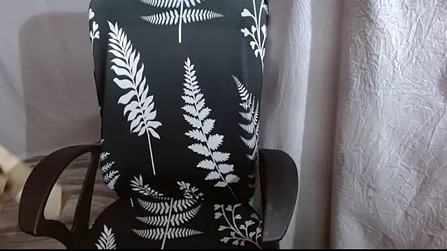 Snapshot of Ria_fun chatting on December 12, 6:31 pm Ria fun online show from December 12, 6:31 pm