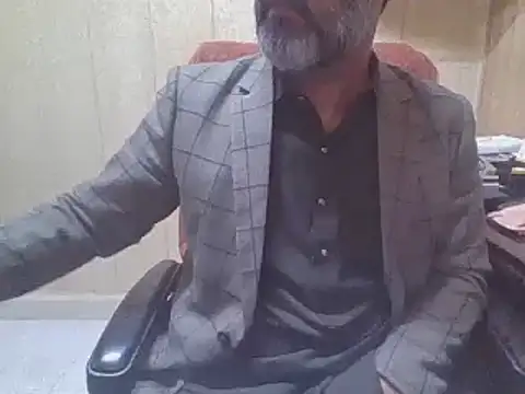 hairymaster95 online show from February 17, 4:09 am