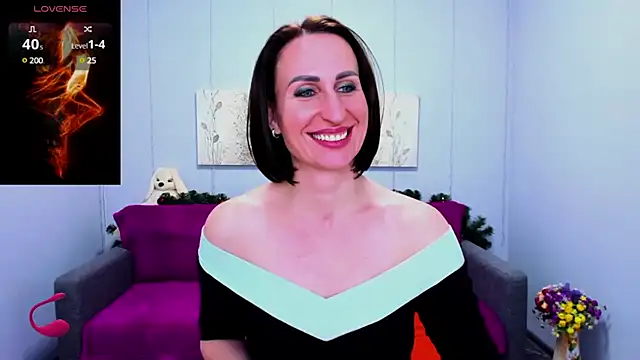 Snapshot of Nia_Smithh chatting on December 30, 4:08 pm Nia Smithh online show from December 30, 4:08 pm