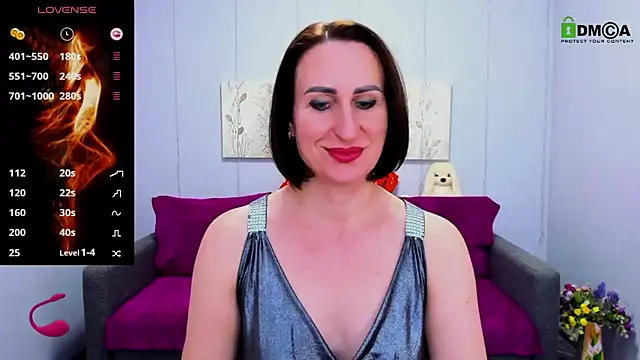 Snapshot of Nia_Smithh chatting on February 28, 1:14 pm Nia Smithh online show from February 28, 1:14 pm