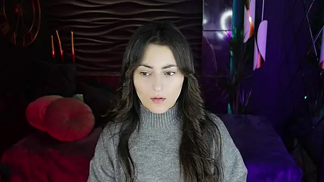 KylieMellow online show from November 11, 5:29 am