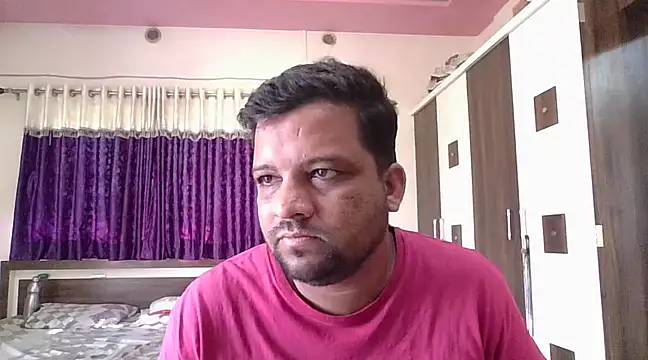 Snapshot of dhruv_love chatting on February 22, 5:02 am dhruv love online show from February 22, 5:02 am