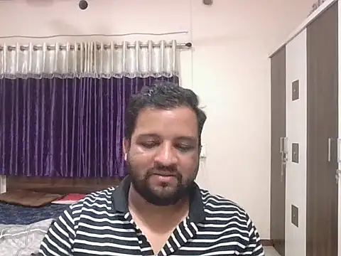 Snapshot of dhruv_love chatting on November 15, 7:32 pm dhruv love online show from November 15, 7:32 pm