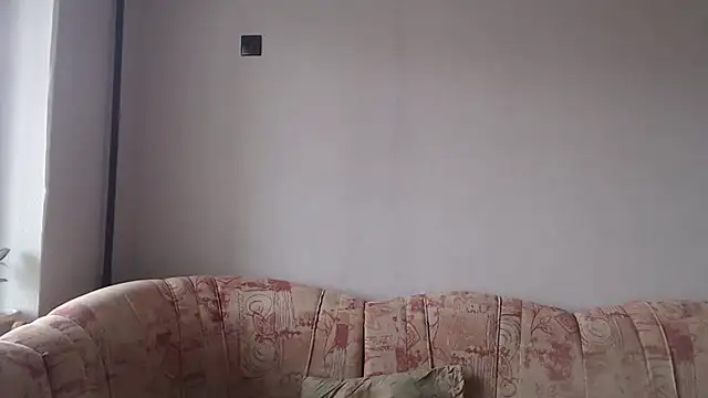 Remy Miles online show from February 3, 7:40 am