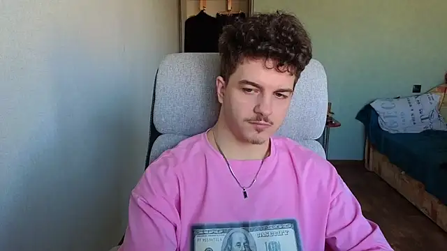 Remy Miles online show from March 12, 5:13 am