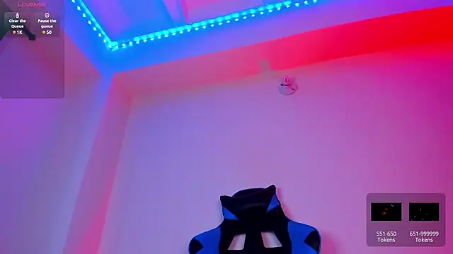 divinesalome online show from January 8, 10:58 pm