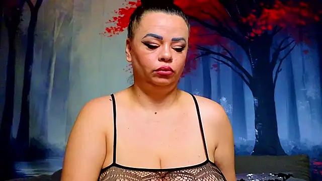 ElizabethEven online show from January 14, 8:47 pm